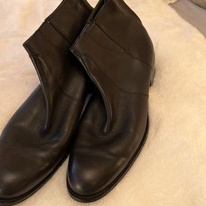 Black leather short boots worn twice look like new